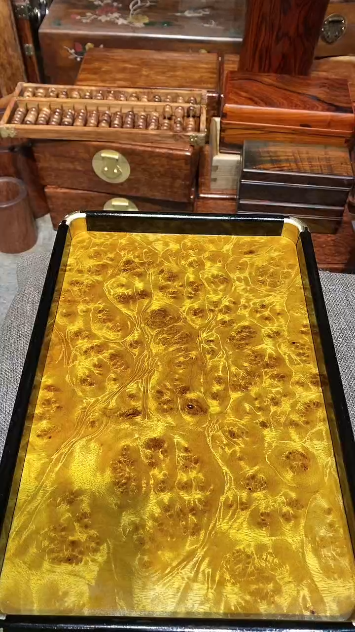 【闪购商品】香樟木木艺茶盘一个