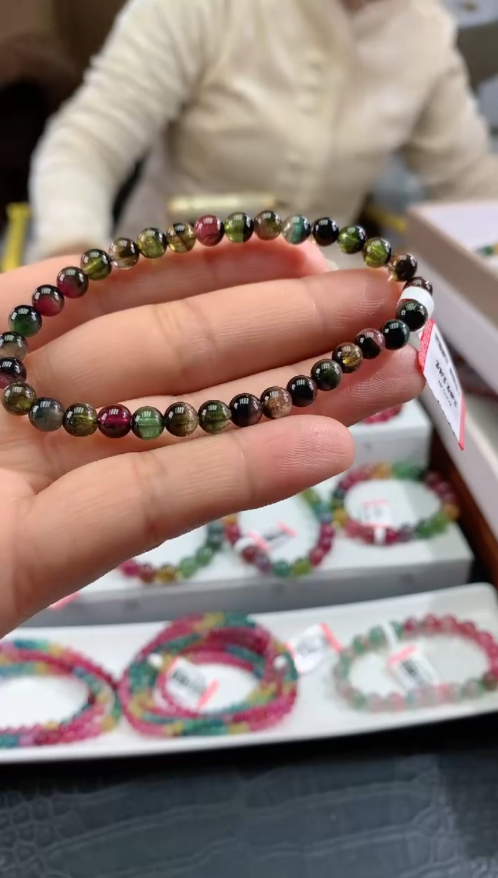 【闪购商品】碧玺手串未镶嵌多样性发一条