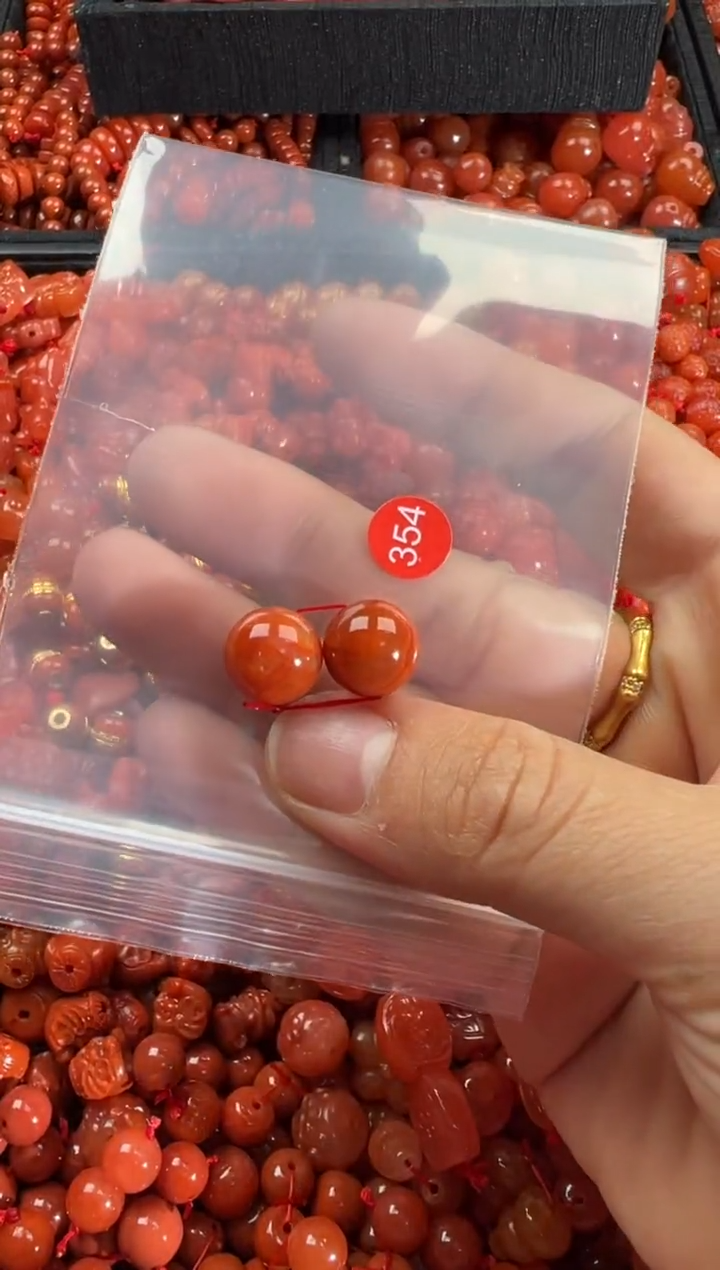 【闪购商品】南红玛瑙颈饰未镶嵌1