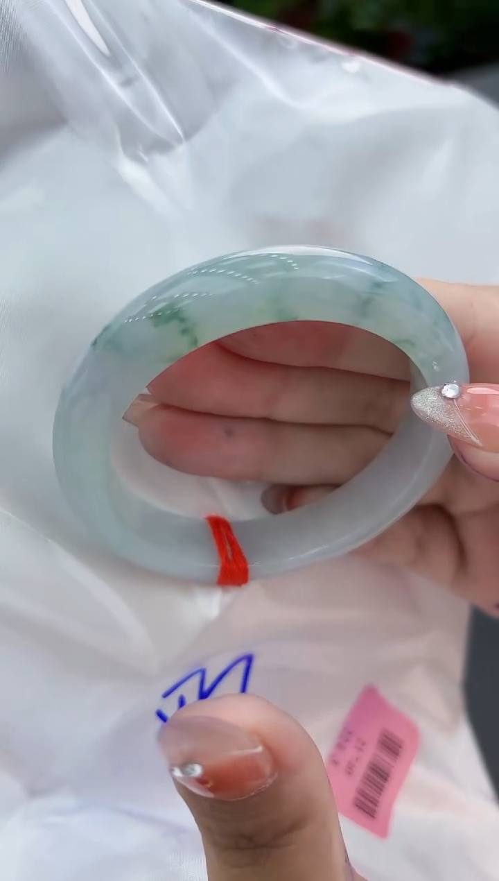 【闪购商品】翡翠手镯未镶嵌翡翠手镯