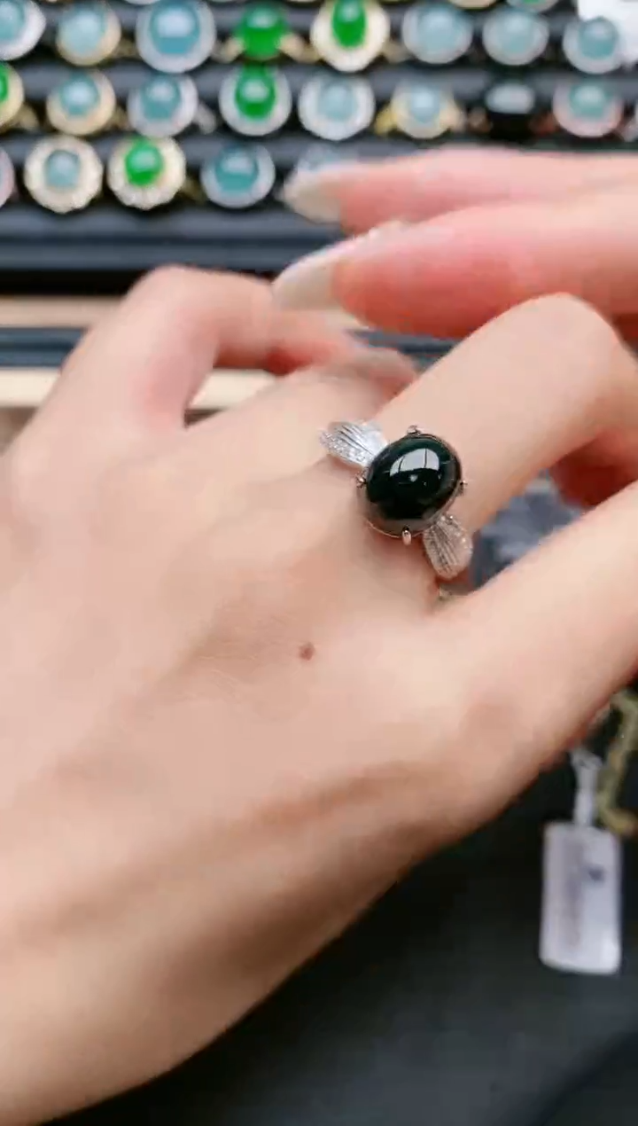 翡翠戒指银S925镶嵌111111