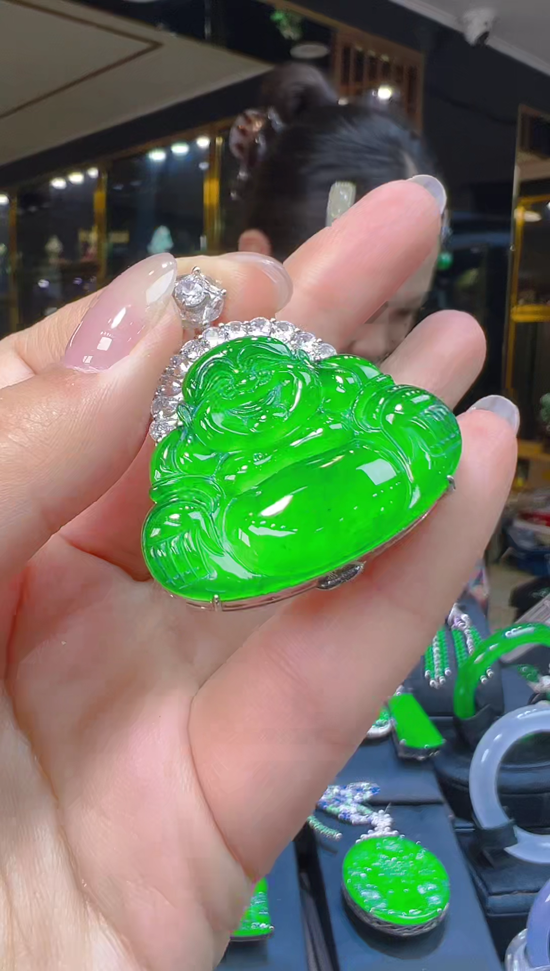 吊坠(赠链)银S925镶嵌翡翠080（多样性发其一）