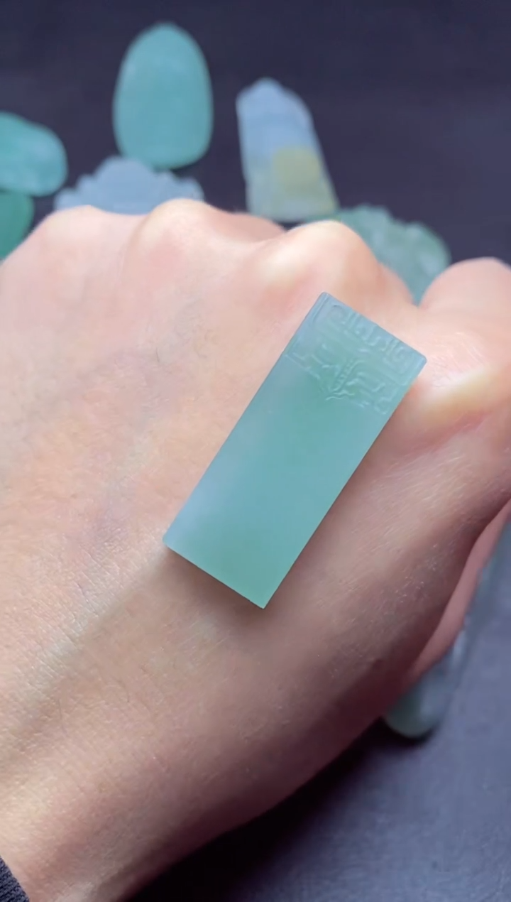 未镶嵌定制翡翠a货翡翠