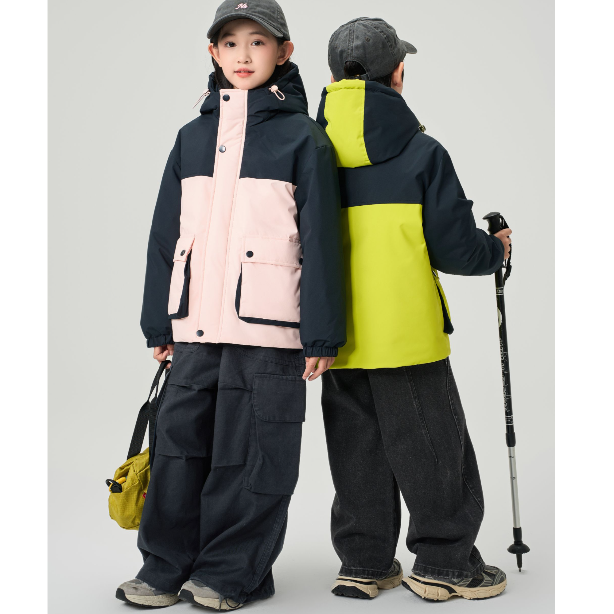 TFK&RDDR 2025新品童装男女中大童连帽户外撞色工装羽绒服707