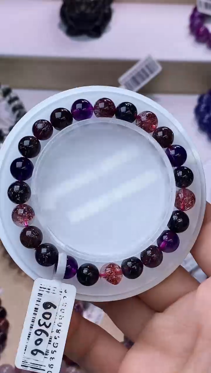【闪购商品】水晶手链未镶嵌黑加仑超七8m+