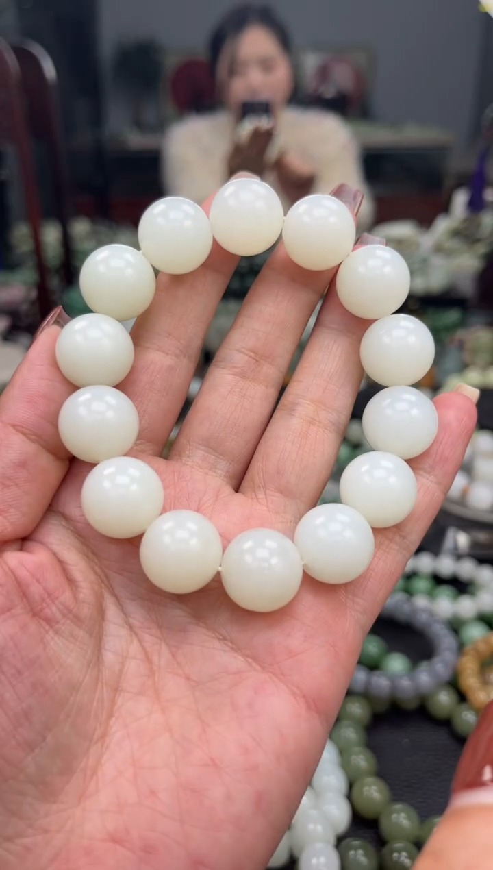 【闪购商品】和田玉手串未镶嵌新疆且末金山白玉卡16