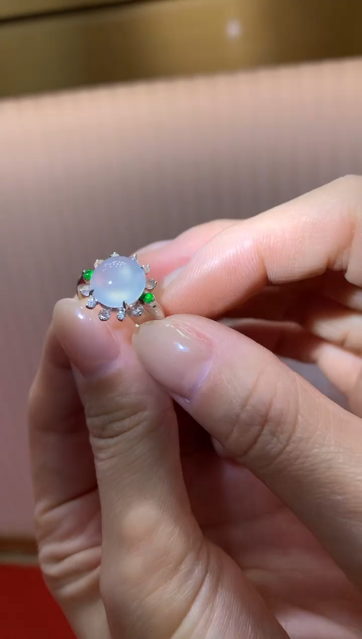 【闪购商品】翡翠戒指18K金镶嵌|不退不换