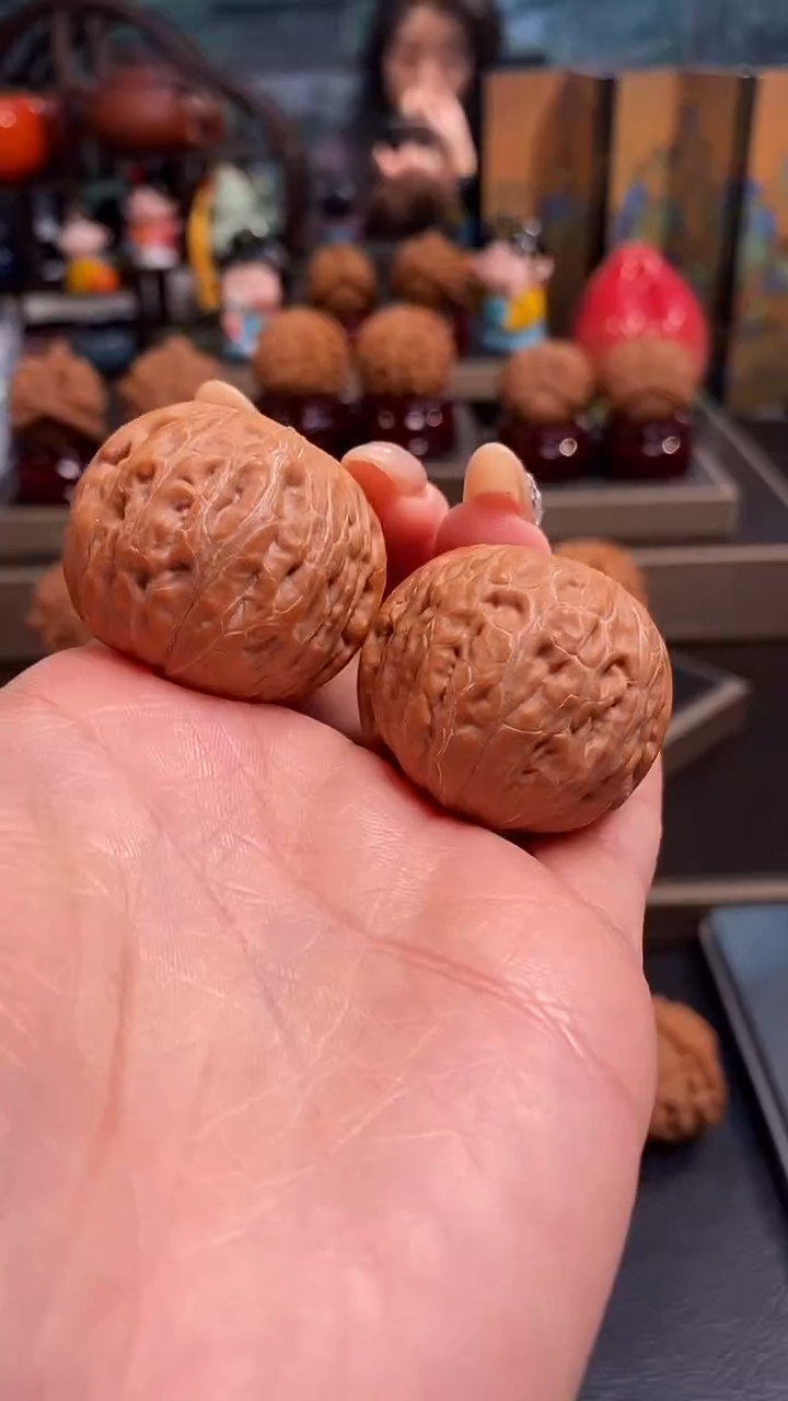 【闪购商品】文玩核桃把件K13铁锤35