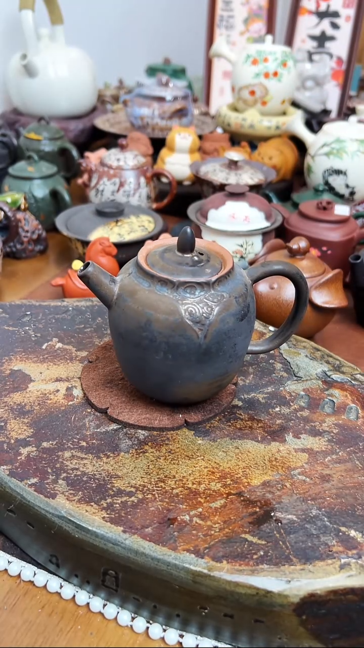 【 茶瓷物语】铁锈釉茶壶
