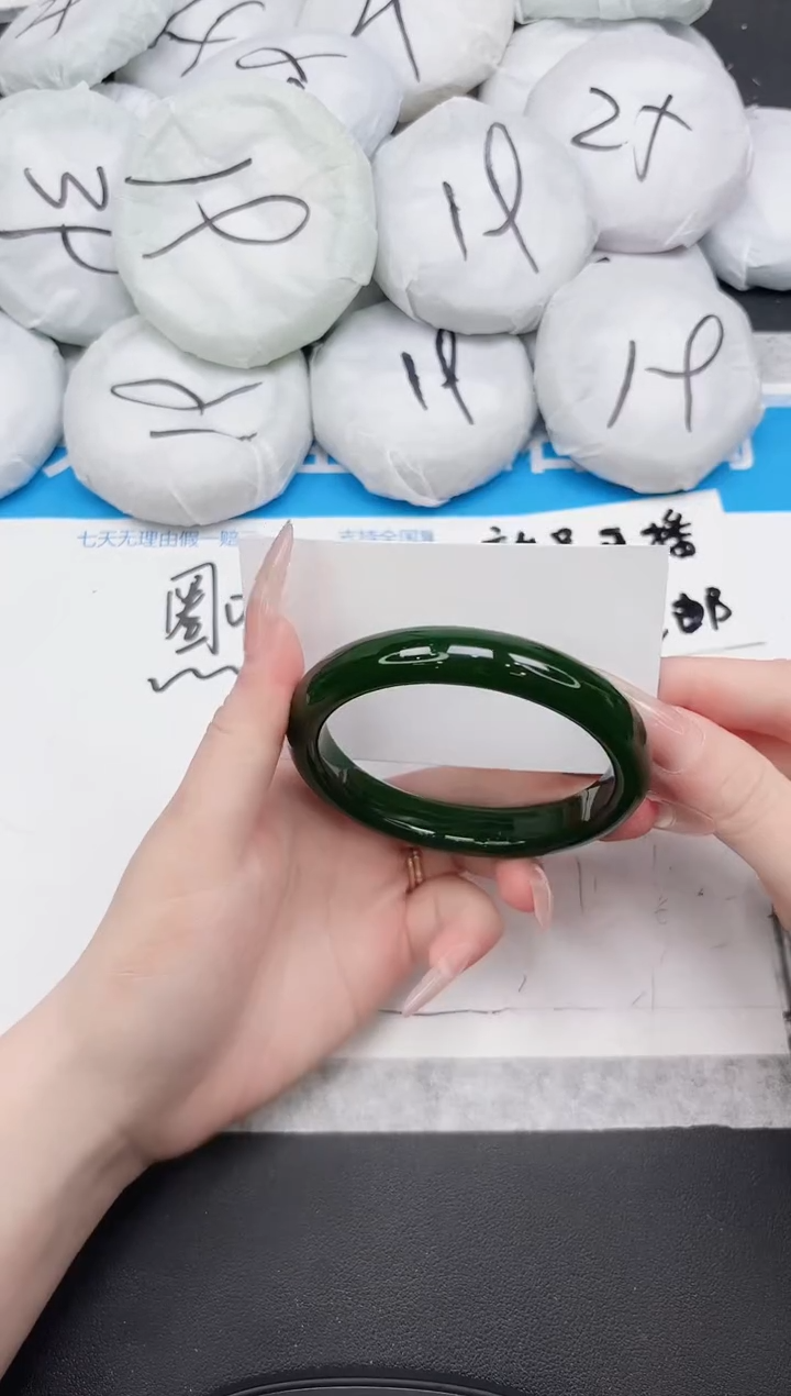 女款东凌手镯325-65