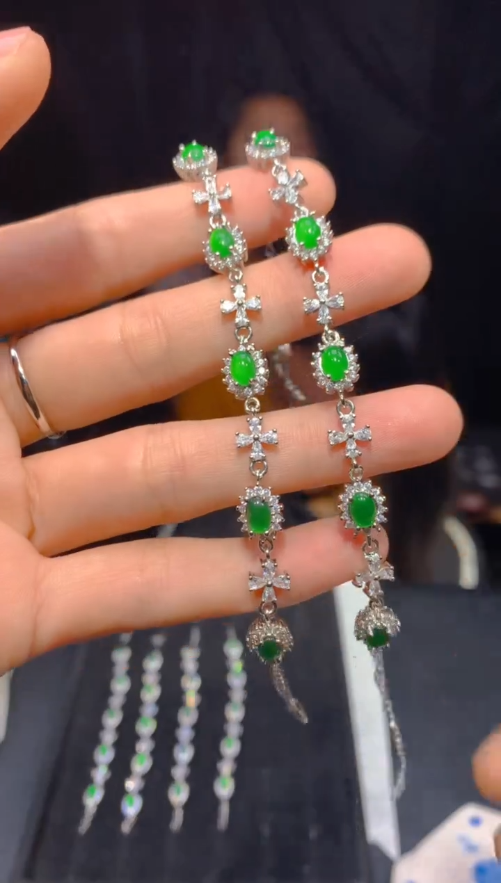 【闪购商品】定制翡翠未镶嵌32多样性发货（发其一）