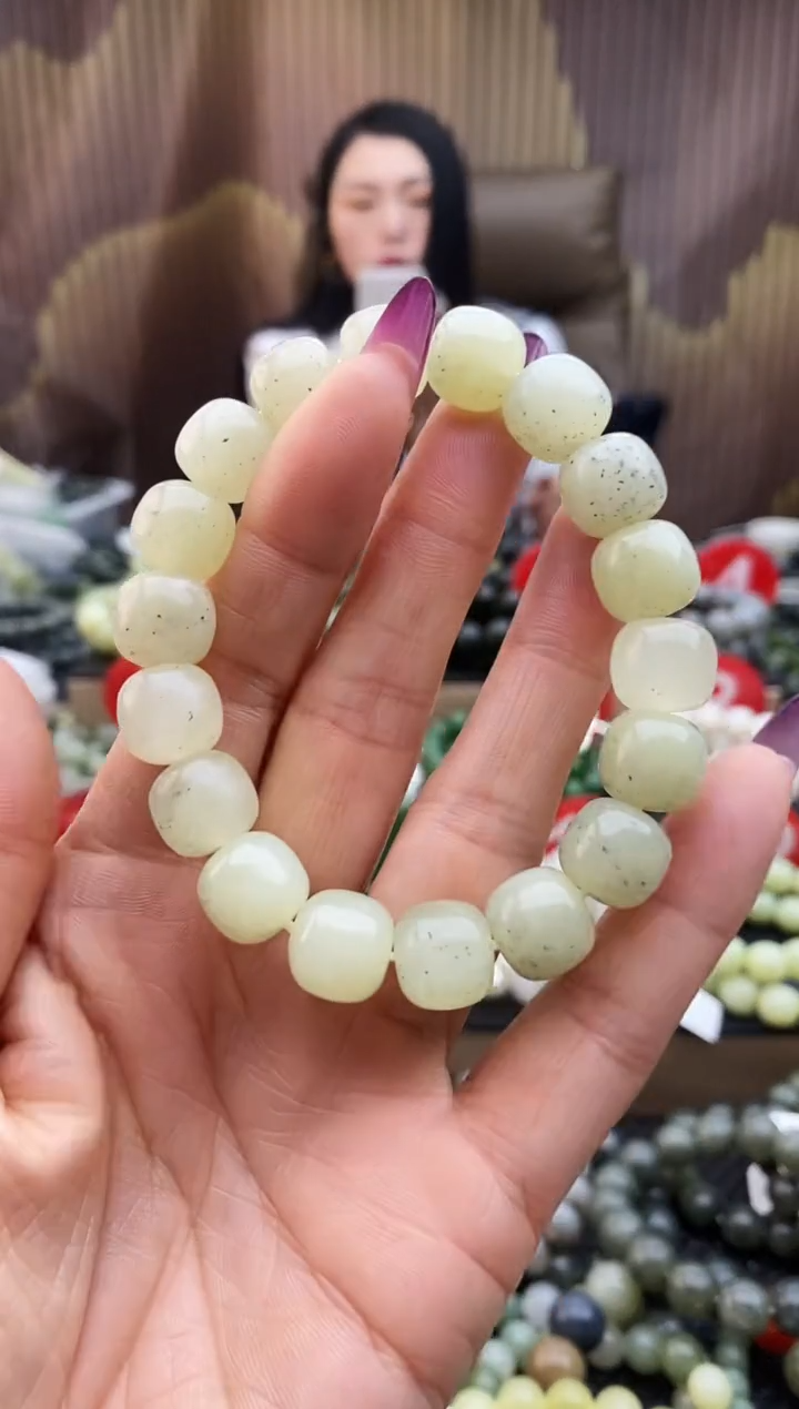 未镶嵌手串和田玉老型黄口点墨青花12