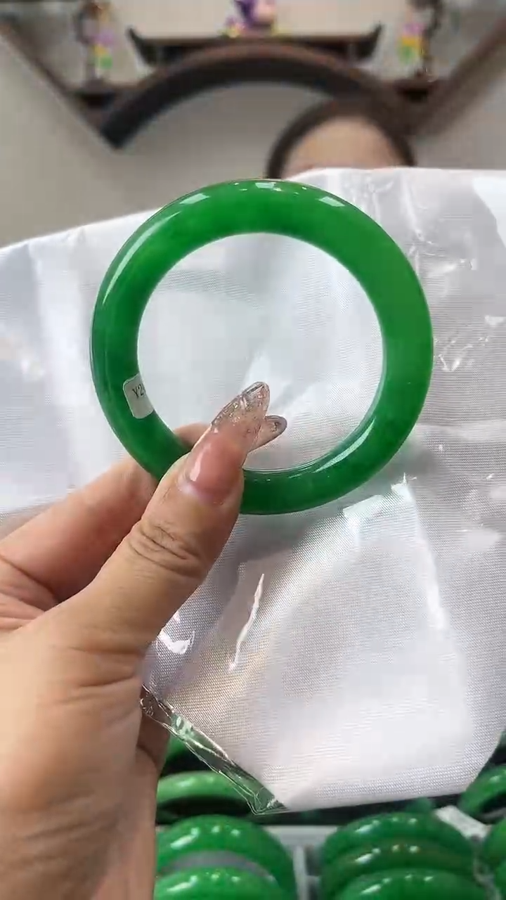 【闪购商品】砖雕闪44 圈口55.4 独货手镯