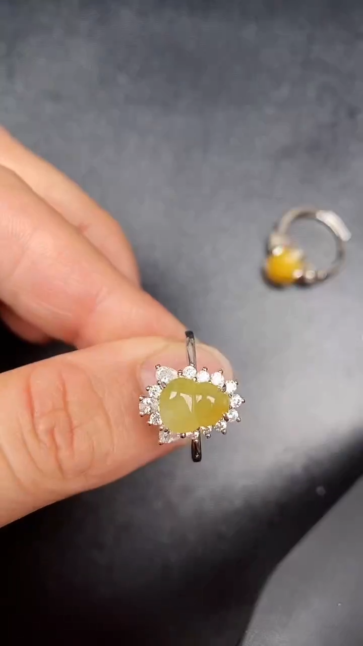 银S925镶嵌戒指翡翠2680