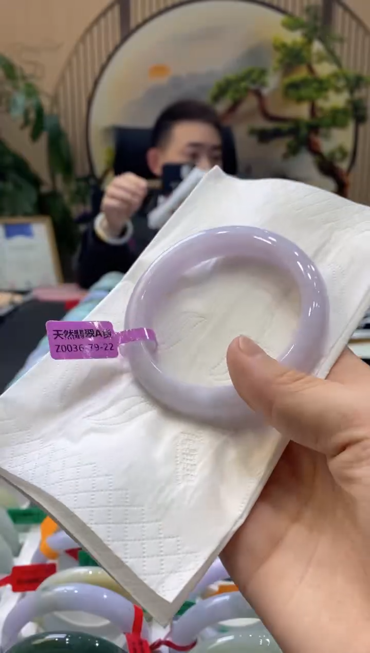 【闪购商品】翡翠手镯未镶嵌000009848