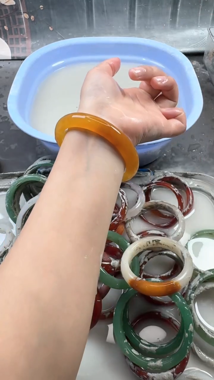 【闪购商品】石英质玉手镯未镶嵌69 6465