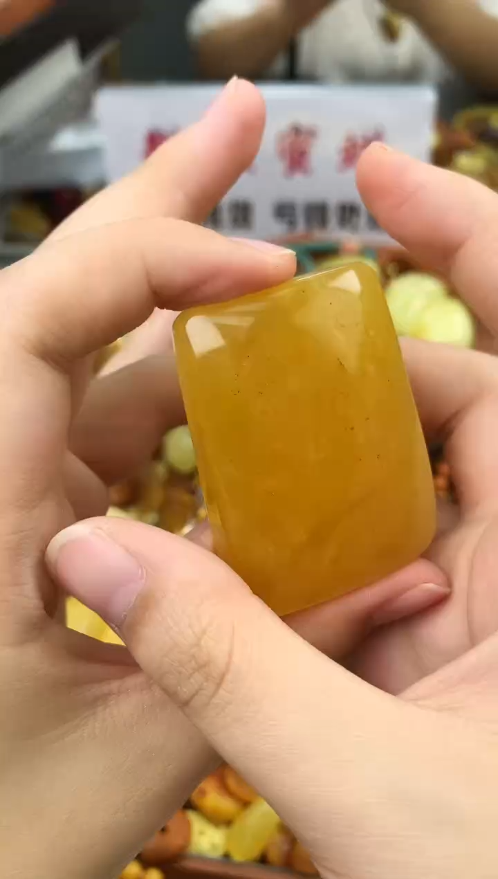 【闪购商品】未镶嵌琥珀珠宝奇石91