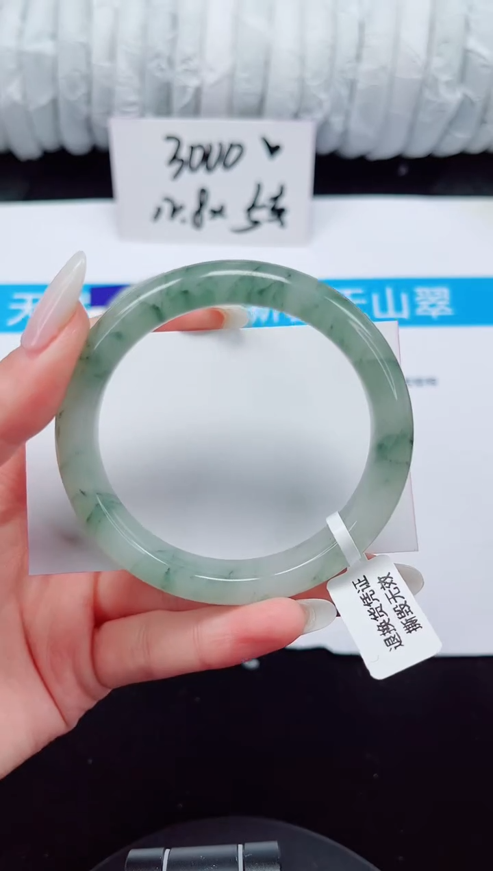 未镶嵌手镯石英质玉180-56/57