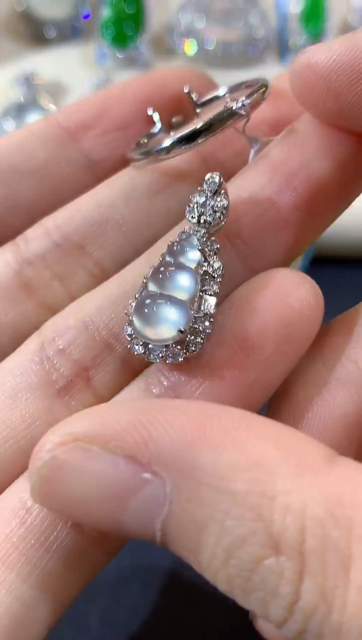 18K金镶嵌戒指翡翠A947 