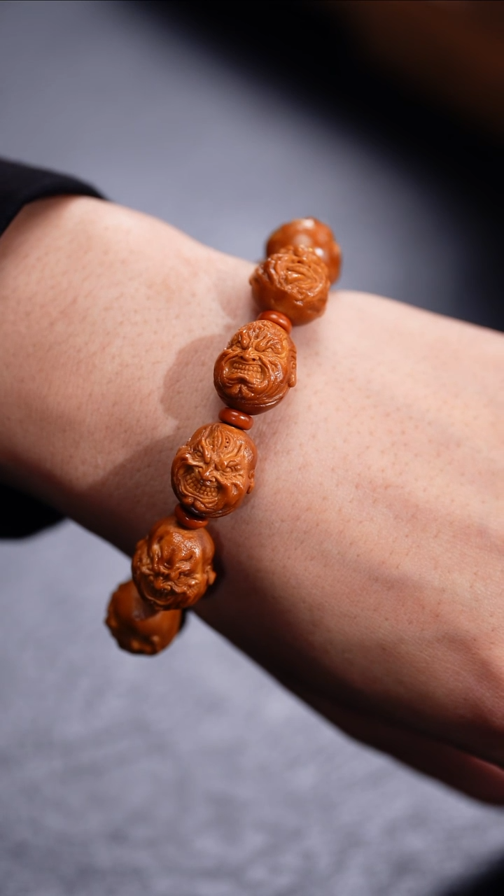 【闪购商品】橄榄核吊坠更厉害