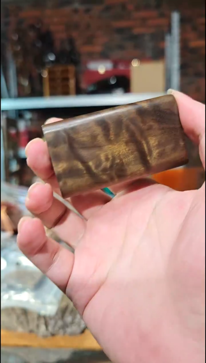 金丝楠无事牌手把件