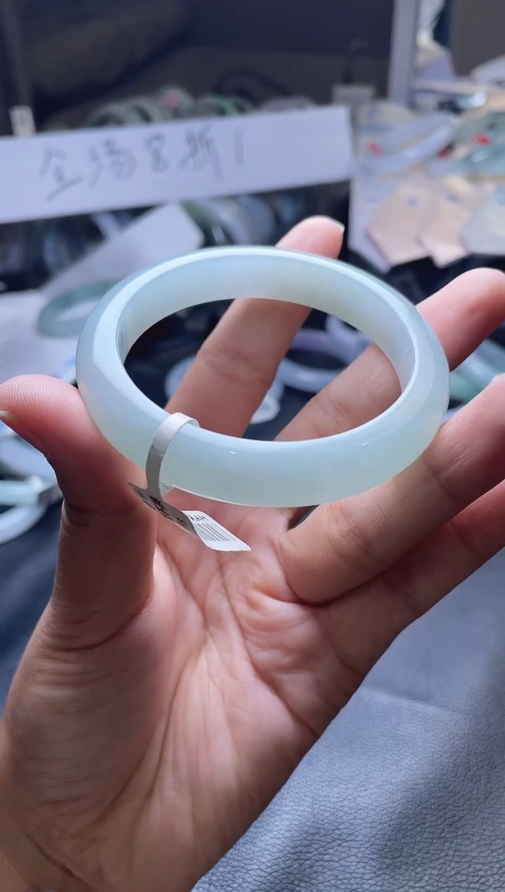 未镶嵌手镯翡翠正圈57圈口，12