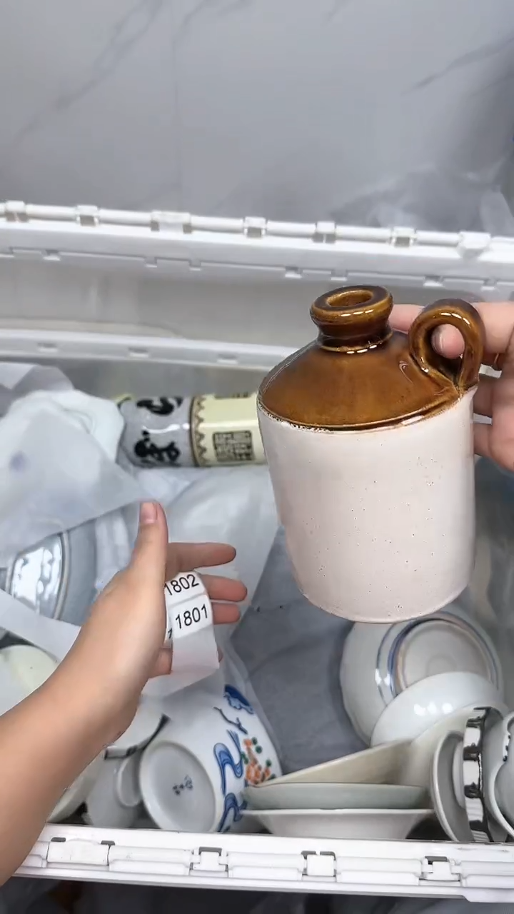 【闪购商品】1801回流瓷器默认微瑕，18.8包邮