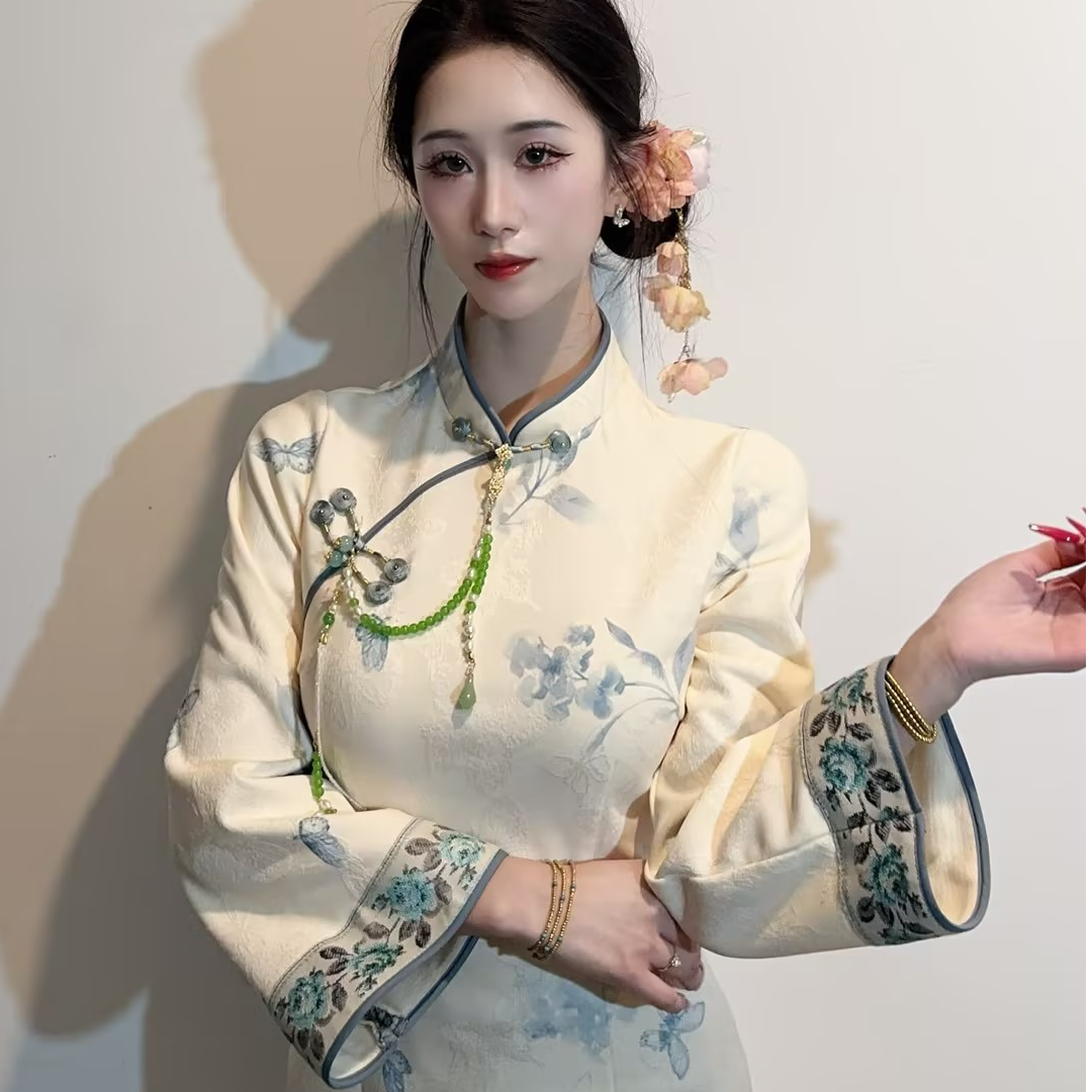 画报夫人高级刺绣新中式显瘦清冷温柔旗袍连衣裙  芳菲瓷