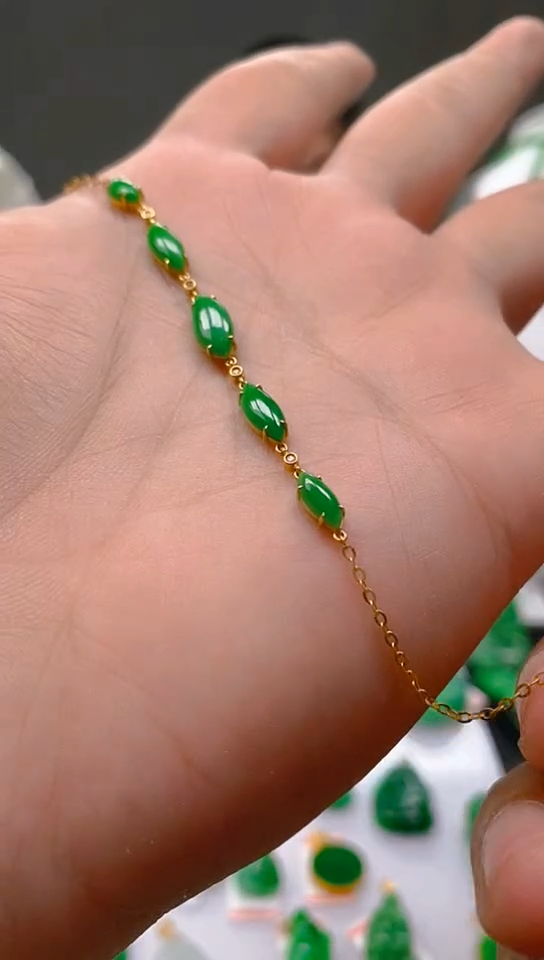 【闪购商品】翡翠颈饰18K金镶嵌新号开播，全场乱卖