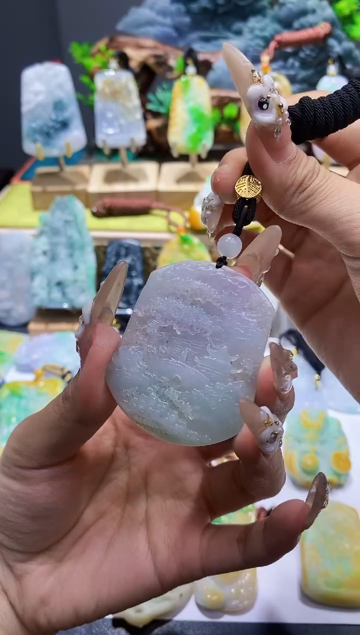 【闪购商品】定制翡翠未镶嵌翡翠A货