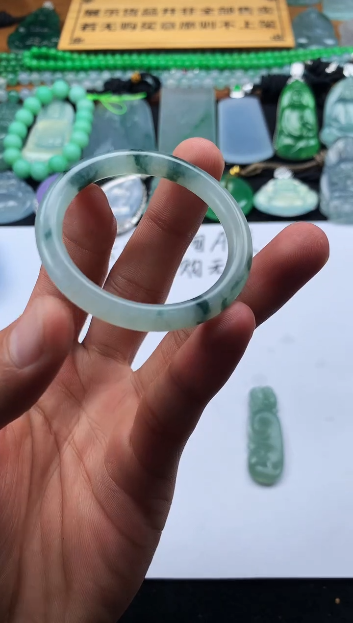 定制翡翠未镶嵌M*4092毛货不退不换