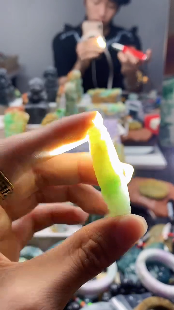 颈饰未镶嵌翡翠天然A货翡翠