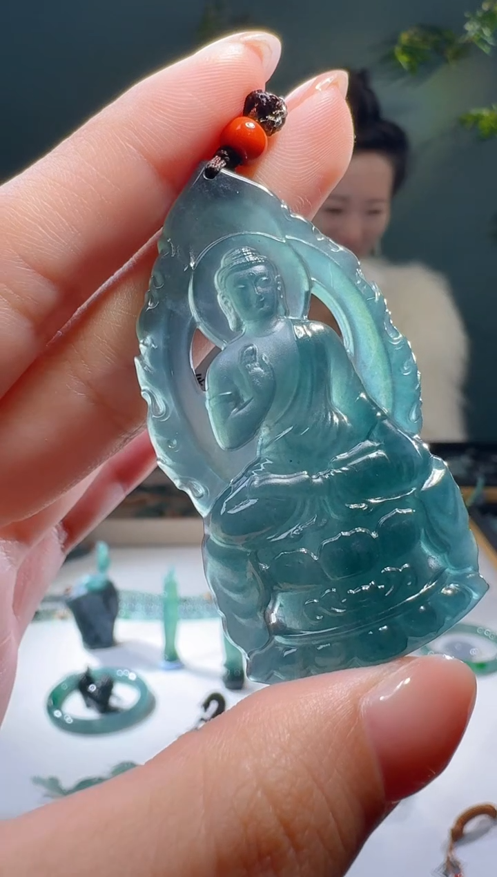 【闪购商品】翡翠颈饰未镶嵌天然A货翡翠大日