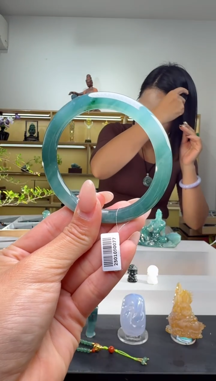 未镶嵌手镯翡翠57圈