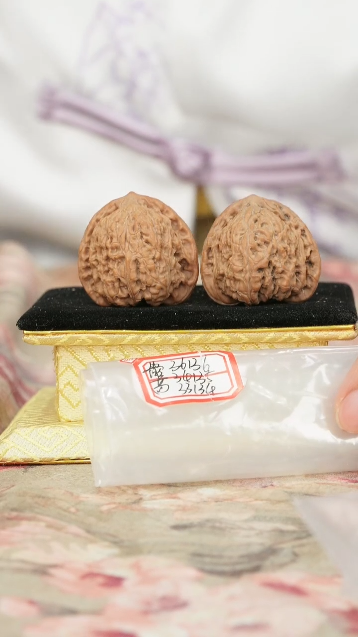 把件文玩核桃密纹