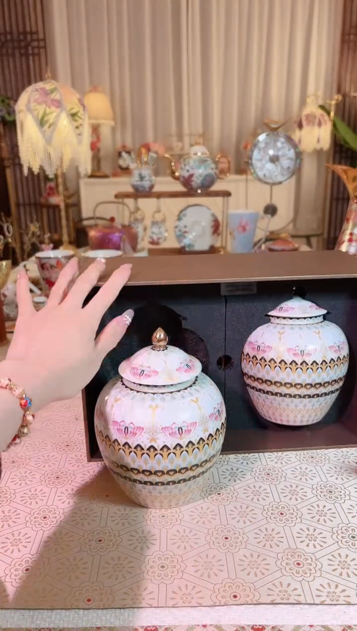 【闪购商品】瓷福蝶-茶叶罐对装