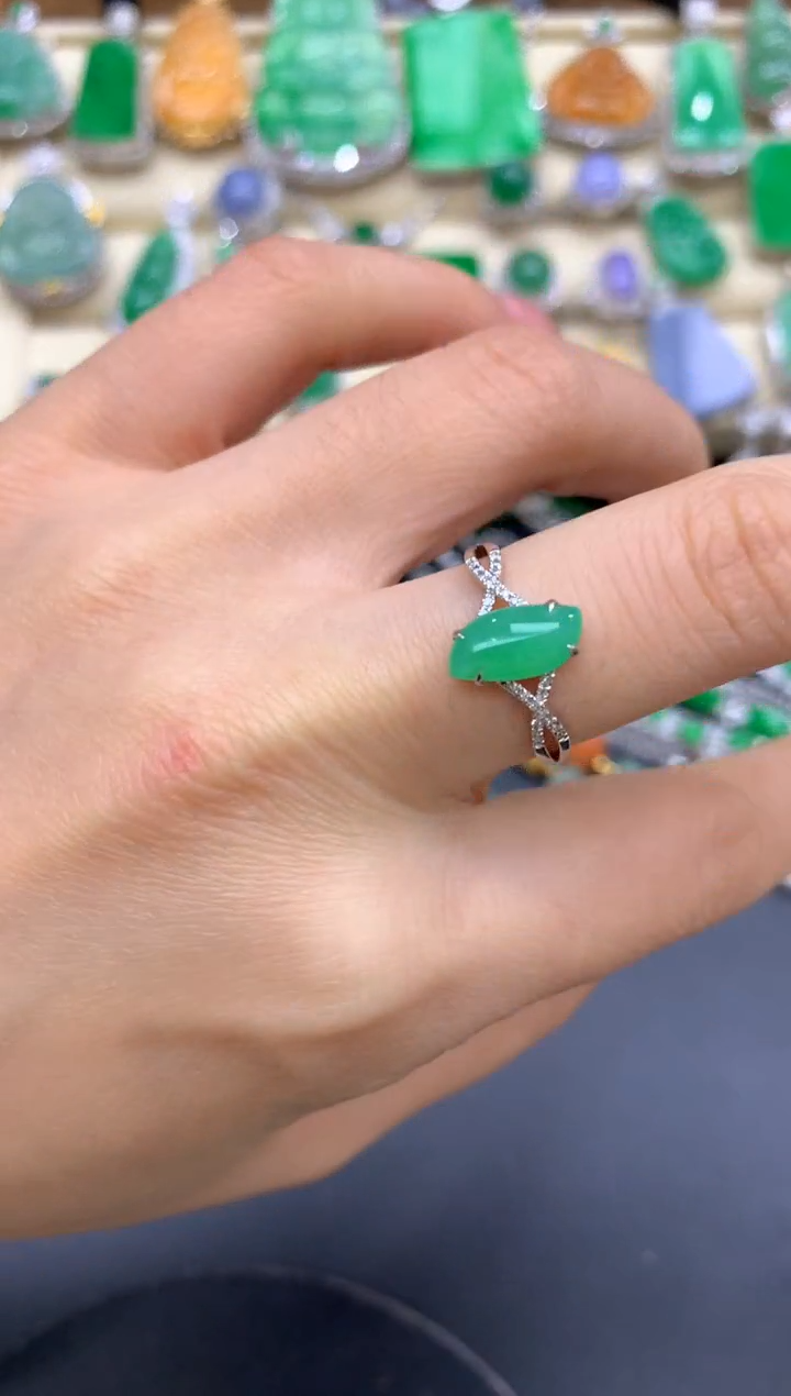 【闪购商品】翡翠戒指18K金镶嵌249-中国好珍宝