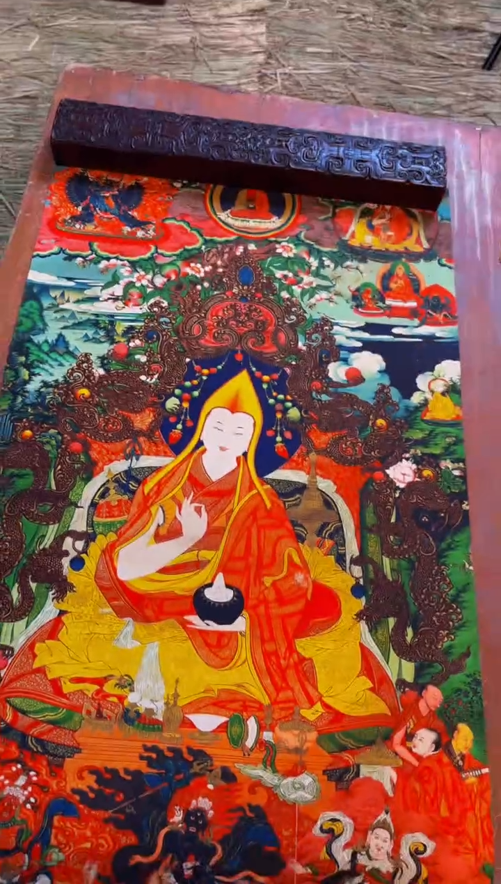 装裱画精品手绘唐卡链接--A028