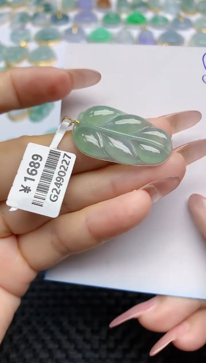 【闪购商品】翡翠颈饰18K金镶嵌天然A货翡翠 89