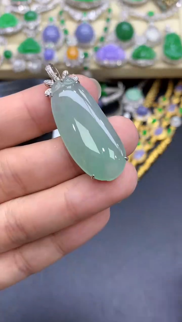 颈饰18K金镶嵌翡翠113-中国好珍宝