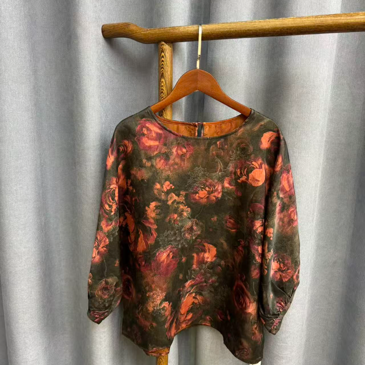 新款时尚休闲香云纱圆领上衣Z769