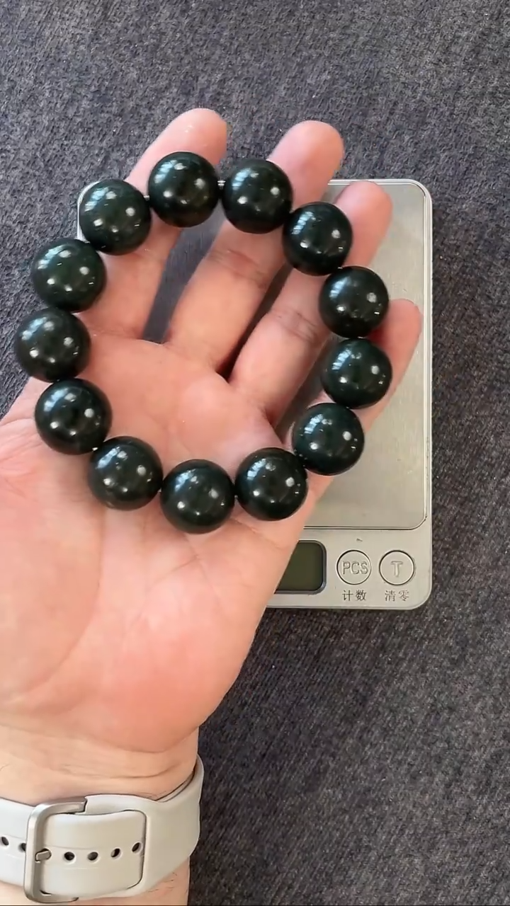 颈饰未镶嵌和田玉手串18