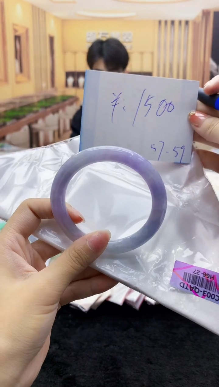 【闪购商品】翡翠手镯未镶嵌     H66-27