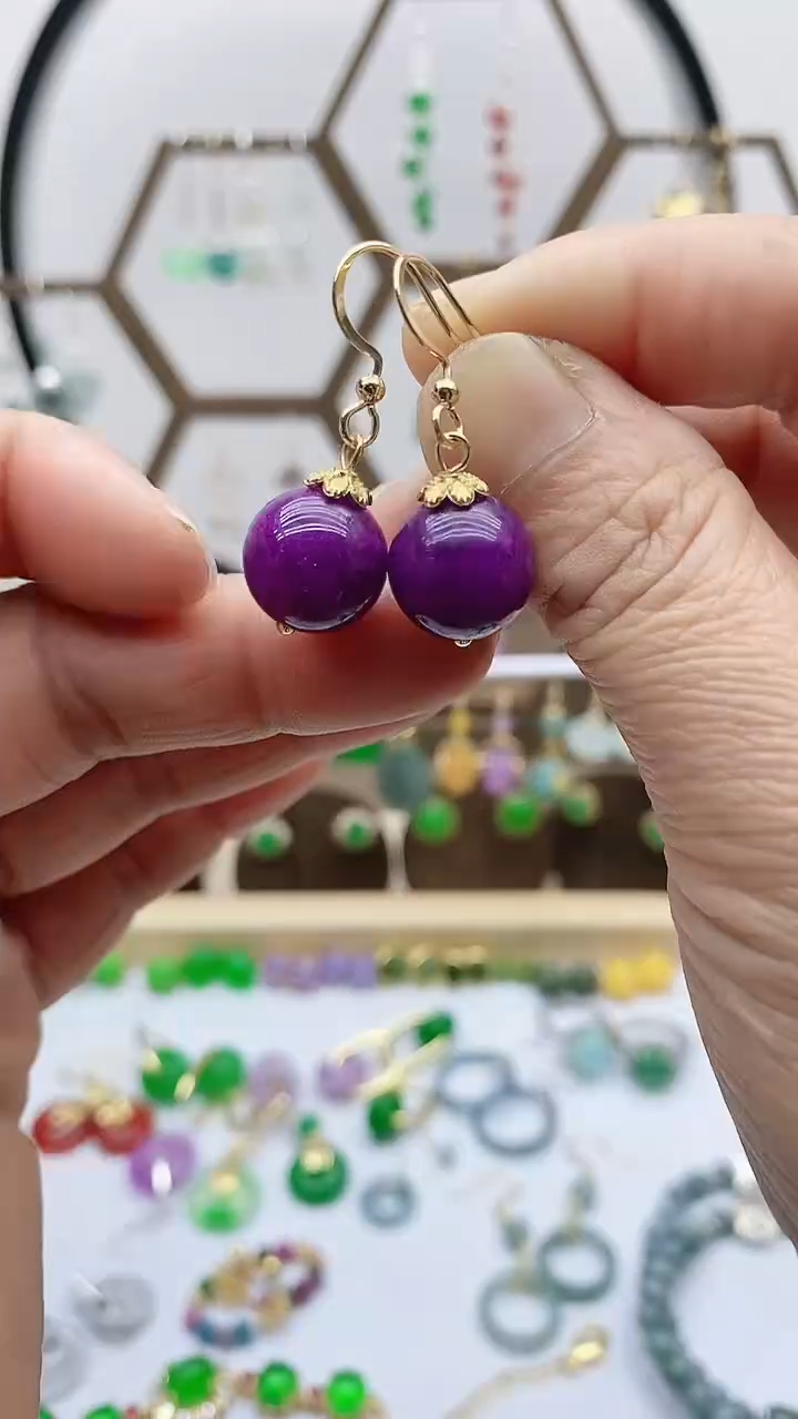 未镶嵌苏纪石（舒俱来）耳钉70