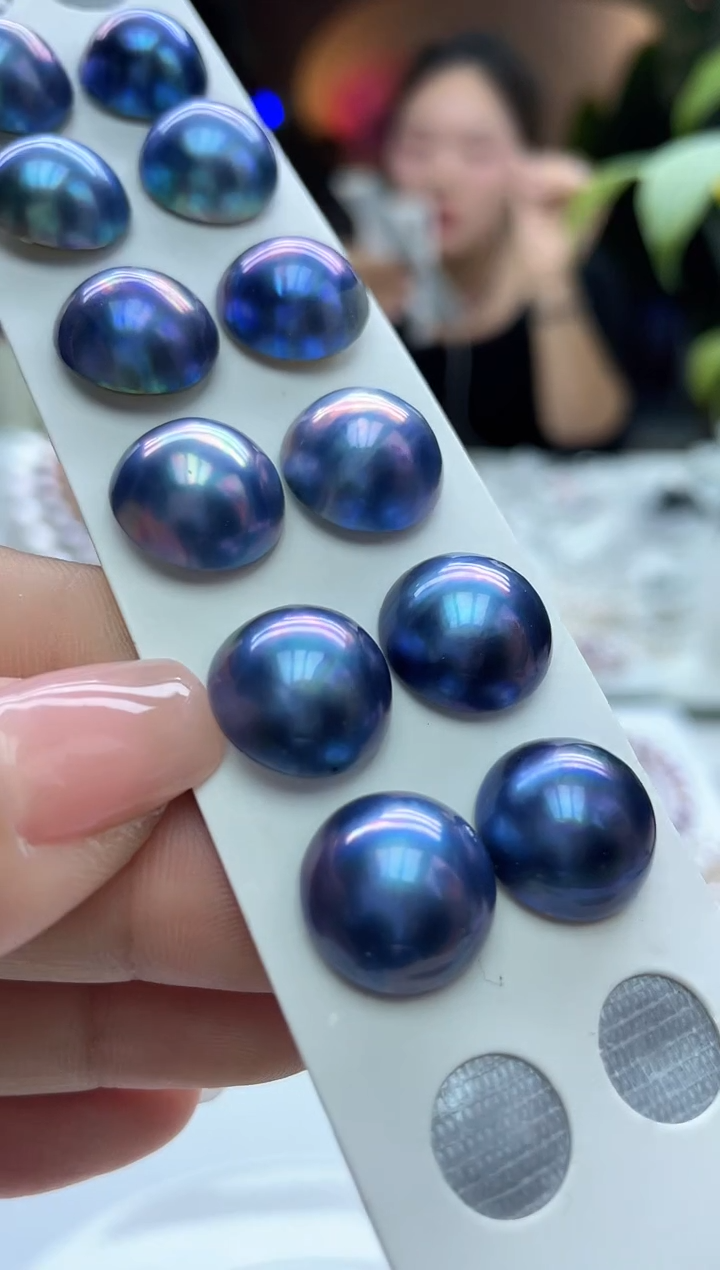 未镶嵌单珠拼合珍珠（马贝珠）14mm星空蓝(多样性发一）