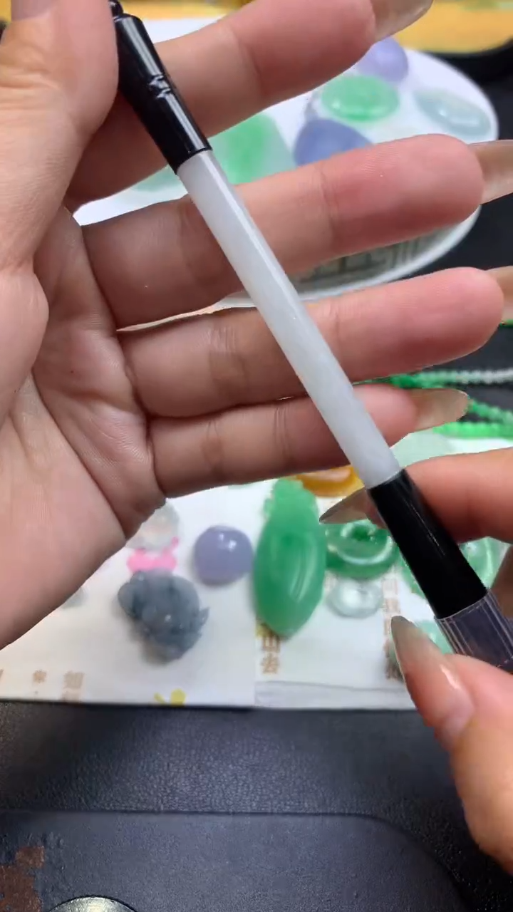 【闪购商品】定制翡翠未镶嵌翡翠