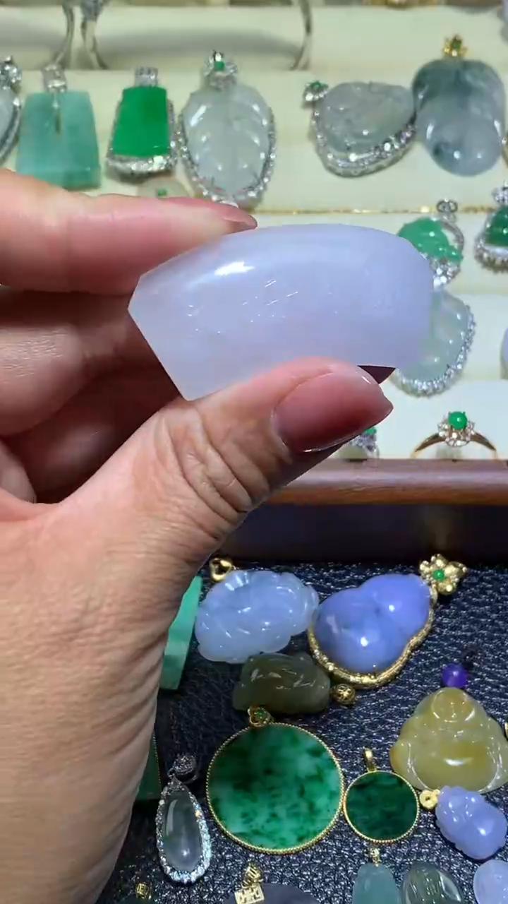 【闪购商品】翡翠颈饰未镶嵌066翡翠吊坠