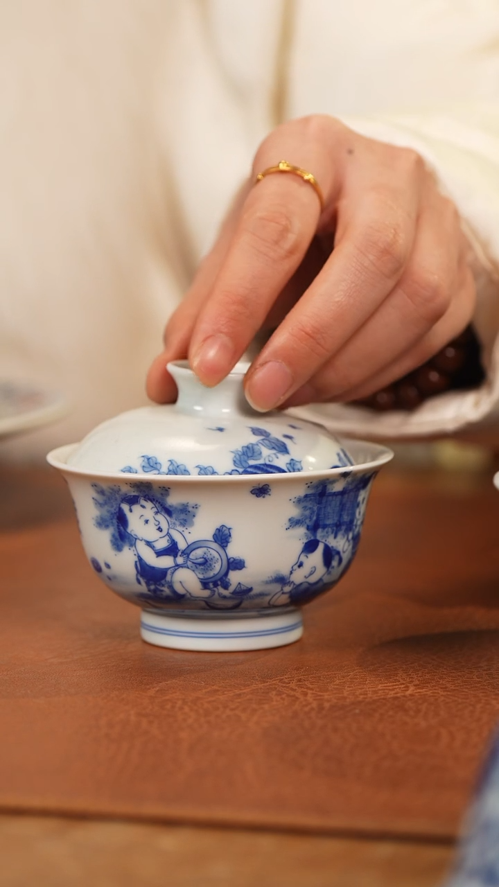 【闪购商品】杯晓剑窑元宝童子盖碗