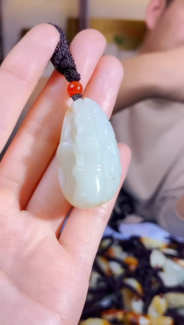 【闪购商品】和田玉颈饰未镶嵌1