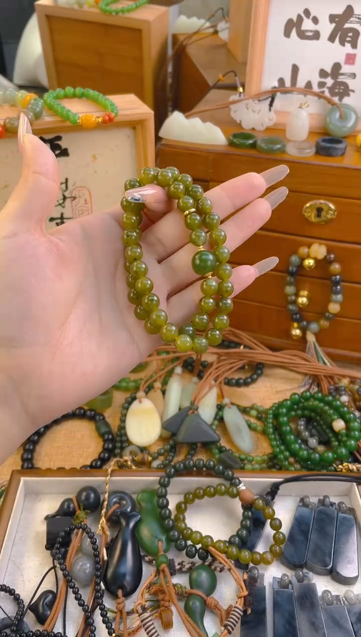 手链18K金镶嵌和田玉秋香色